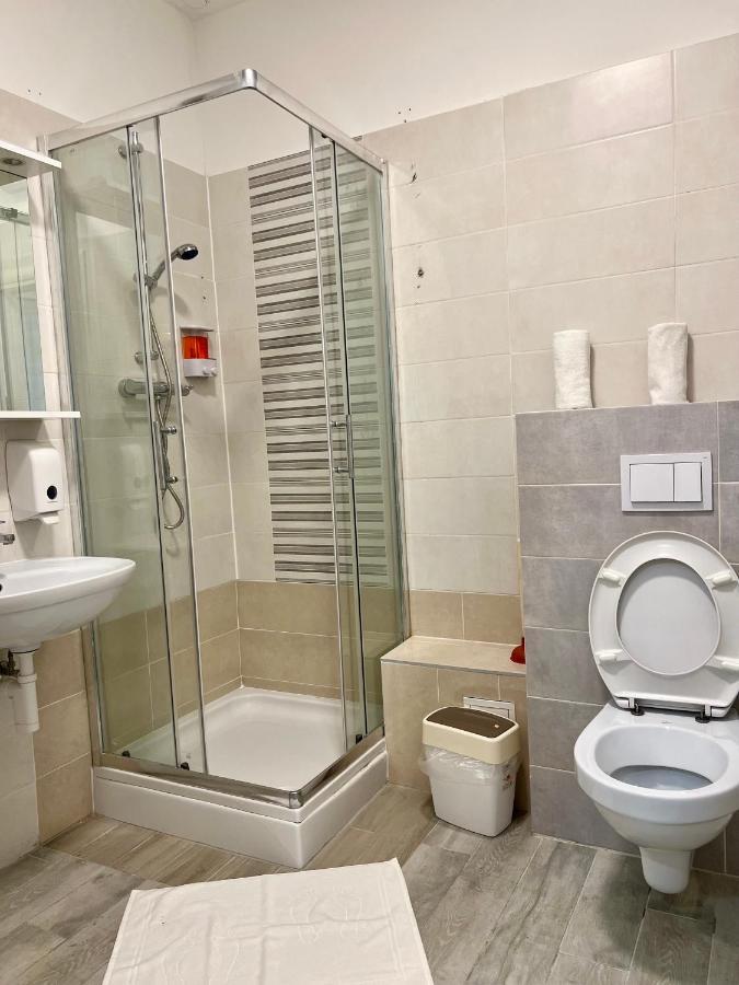 Appa Hostel Zagabria Esterno foto