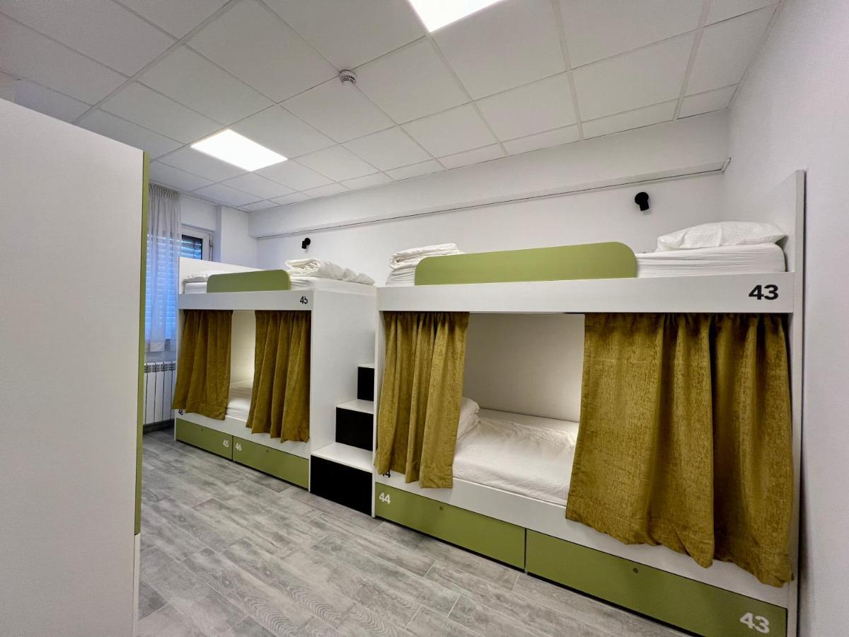 Appa Hostel Zagabria Esterno foto